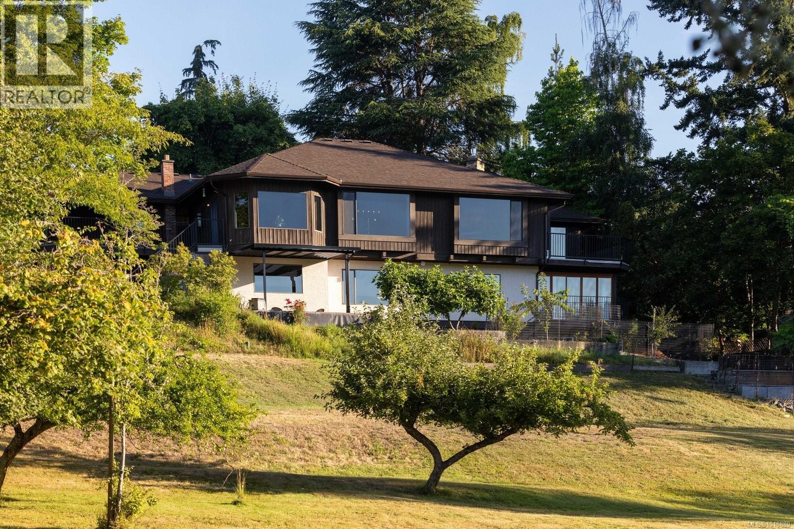 1070 Donwood Dr, Saanich, British Columbia  V8X 4G3 - Photo 7 - 1010889