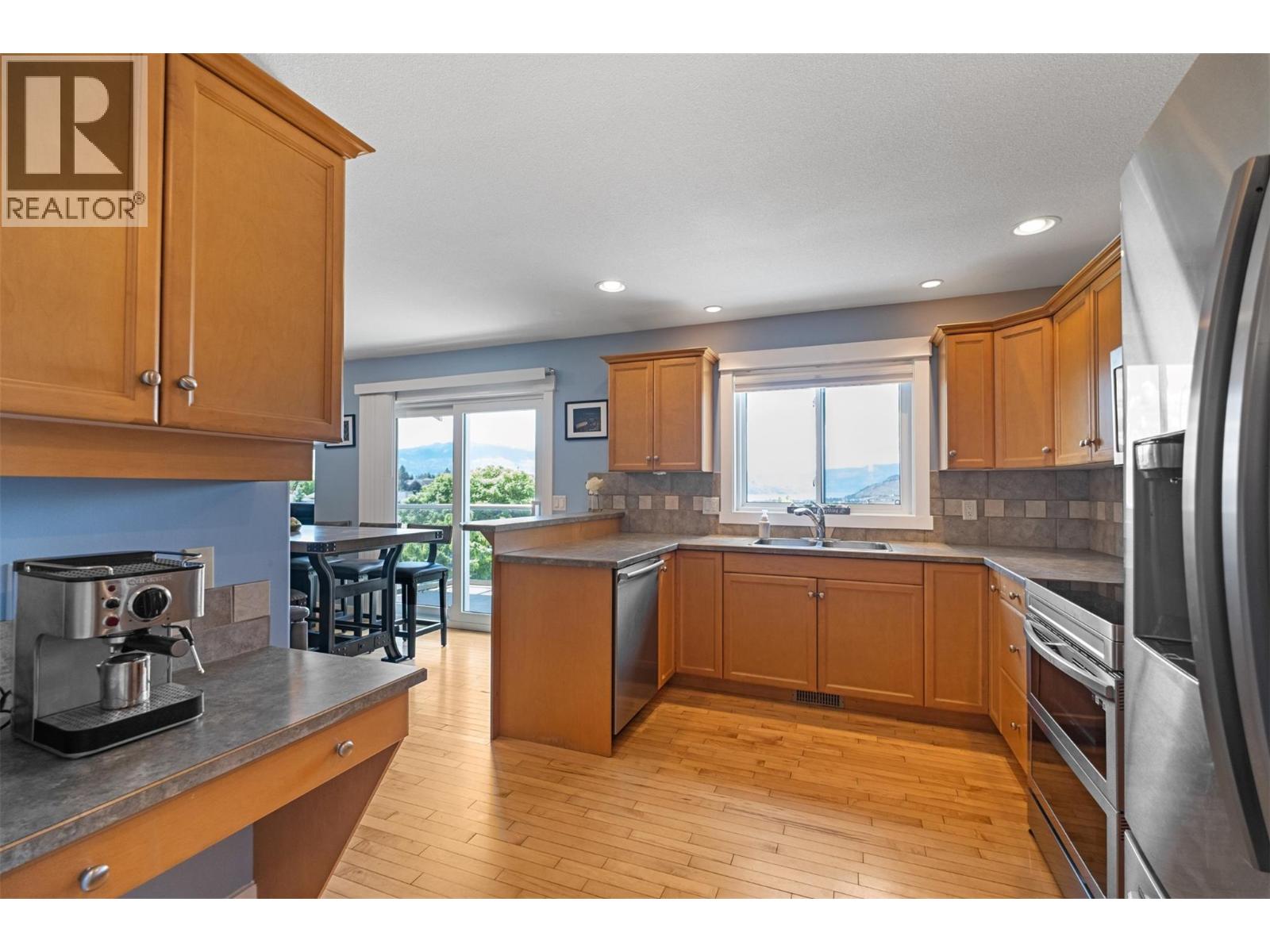 1682 Vineyard Drive, West Kelowna, British Columbia  V4T 2V8 - Photo 5 - 10360458