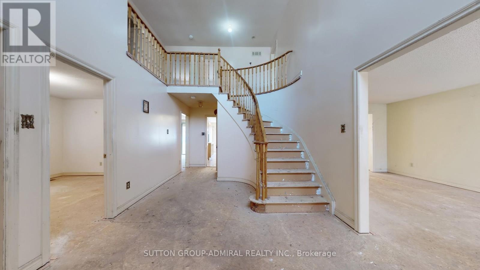 Property at 71 FEATHERSTONE AVENUE image 3
