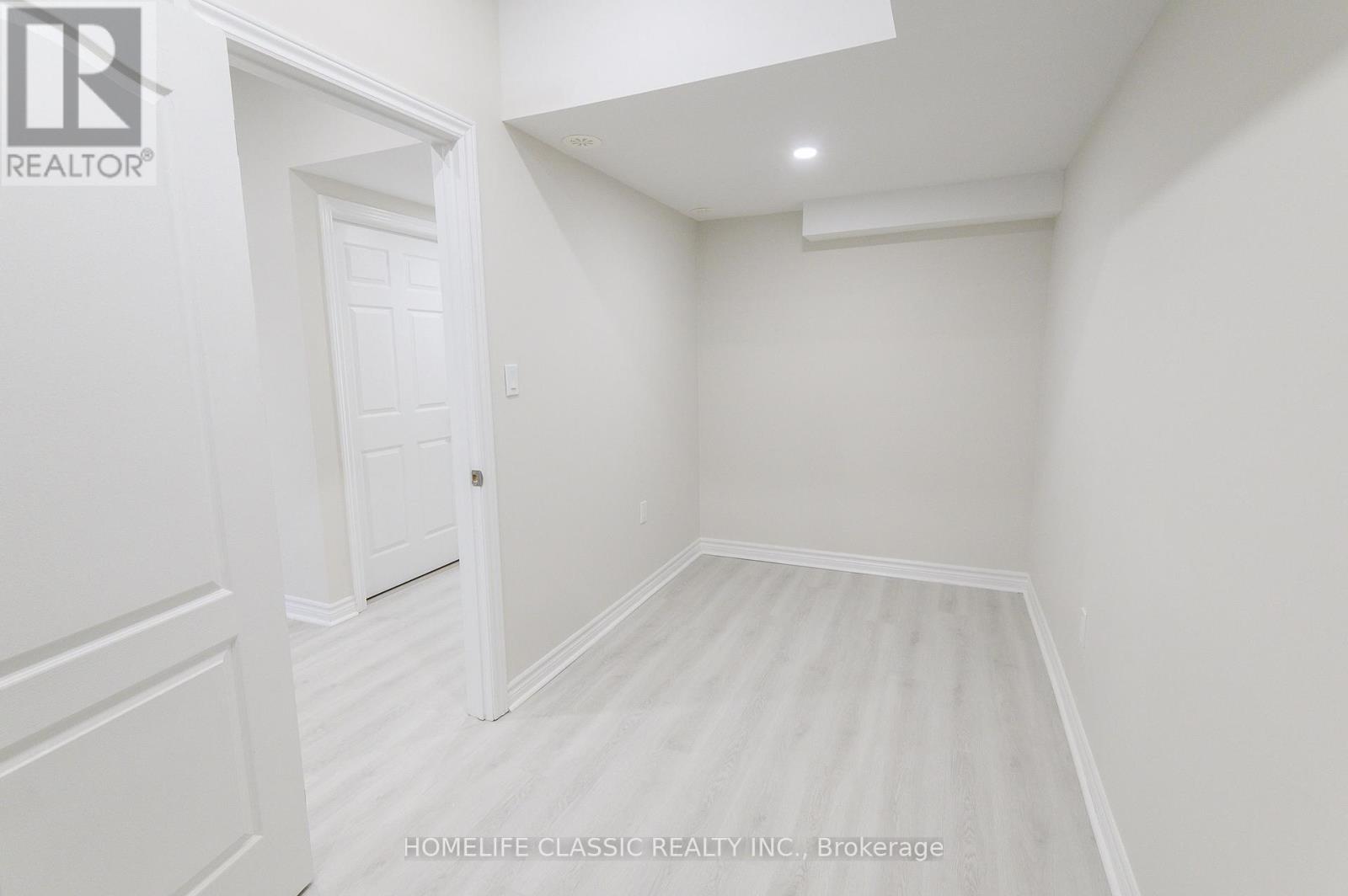 1st Fl. - 2915 Bur Oak Avenue, Markham, Ontario  L6B 1E6 - Photo 5 - N12362536