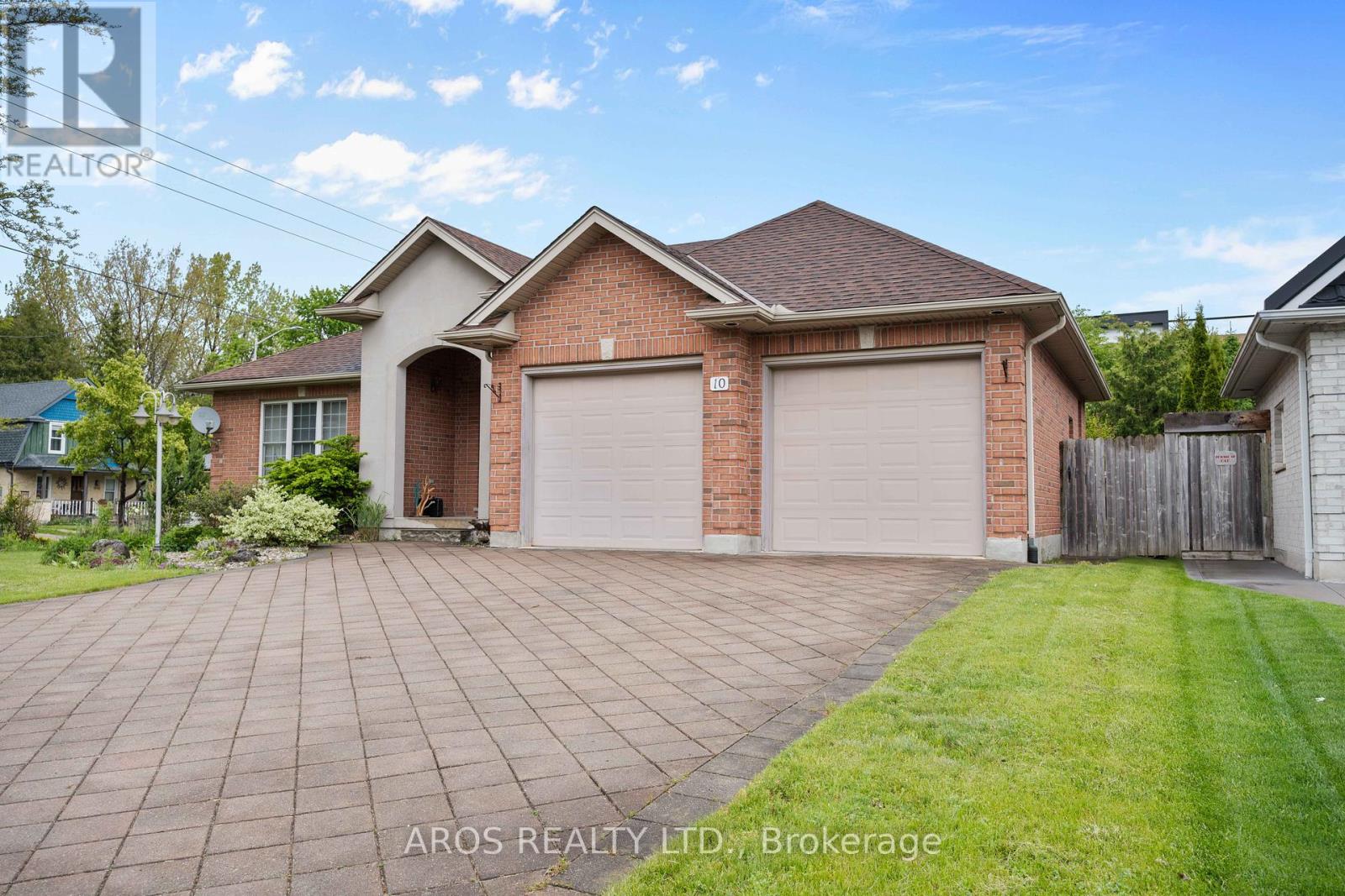 10 Prince Of Wales Gate N, London North, Ontario  N6H 5M3 - Photo 3 - X12361469