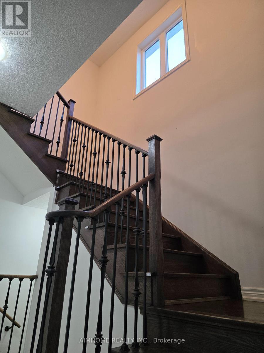 426 George Ryan Avenue, Oakville, Ontario  L6H 0S2 - Photo 11 - W12362573