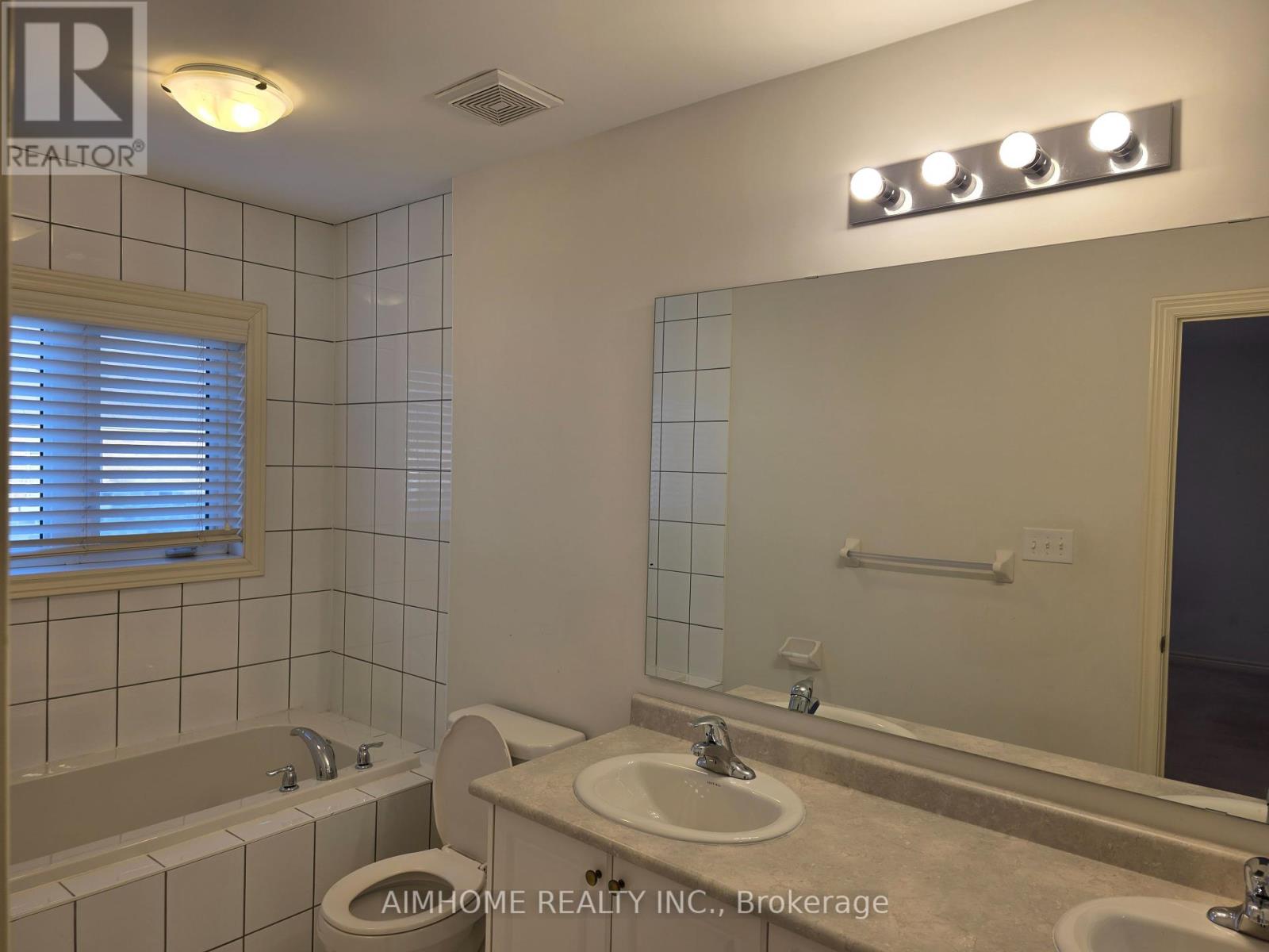 426 George Ryan Avenue, Oakville, Ontario  L6H 0S2 - Photo 21 - W12362573