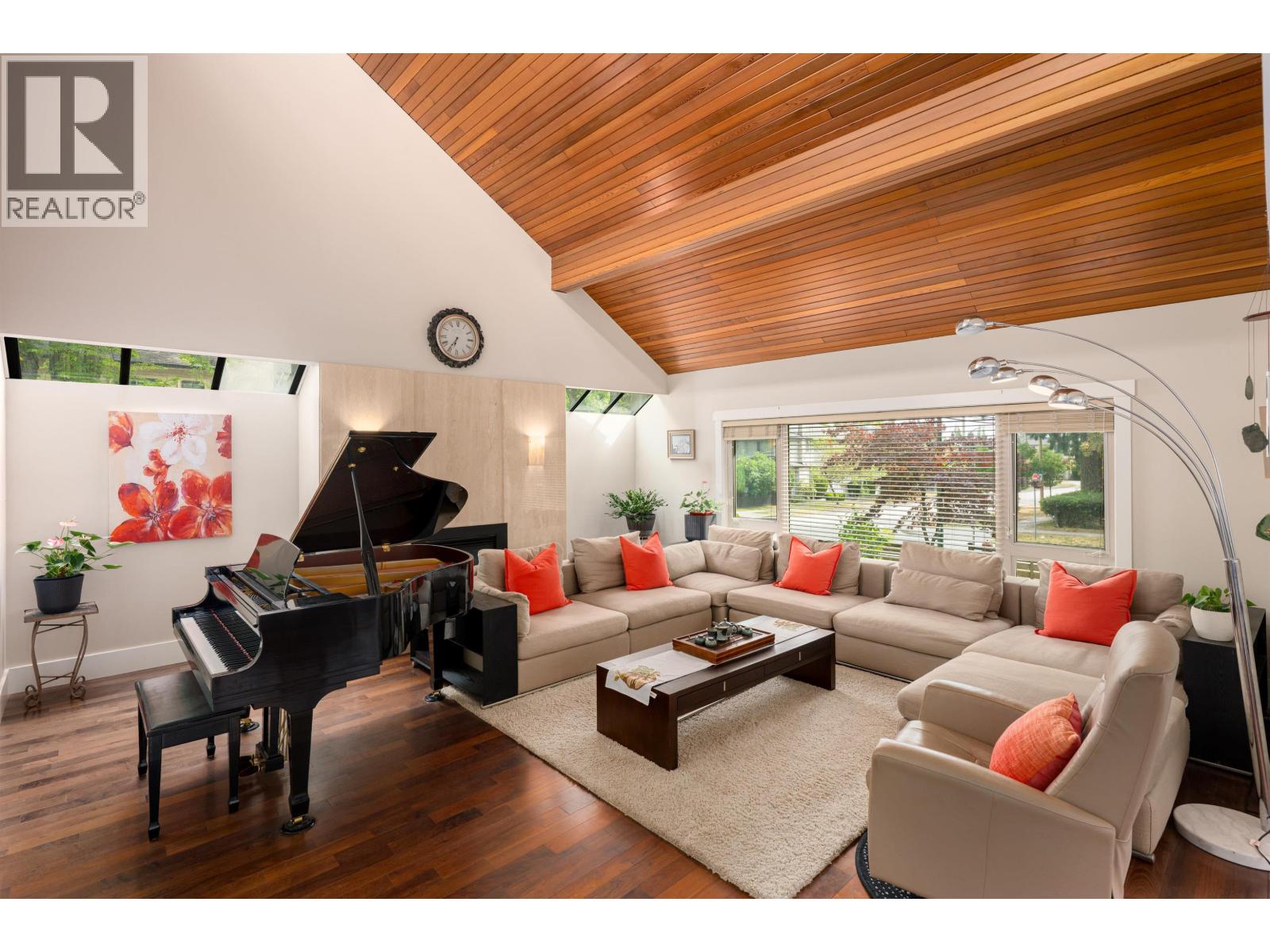 5483 CARNARVON STREET, Vancouver, British Columbia