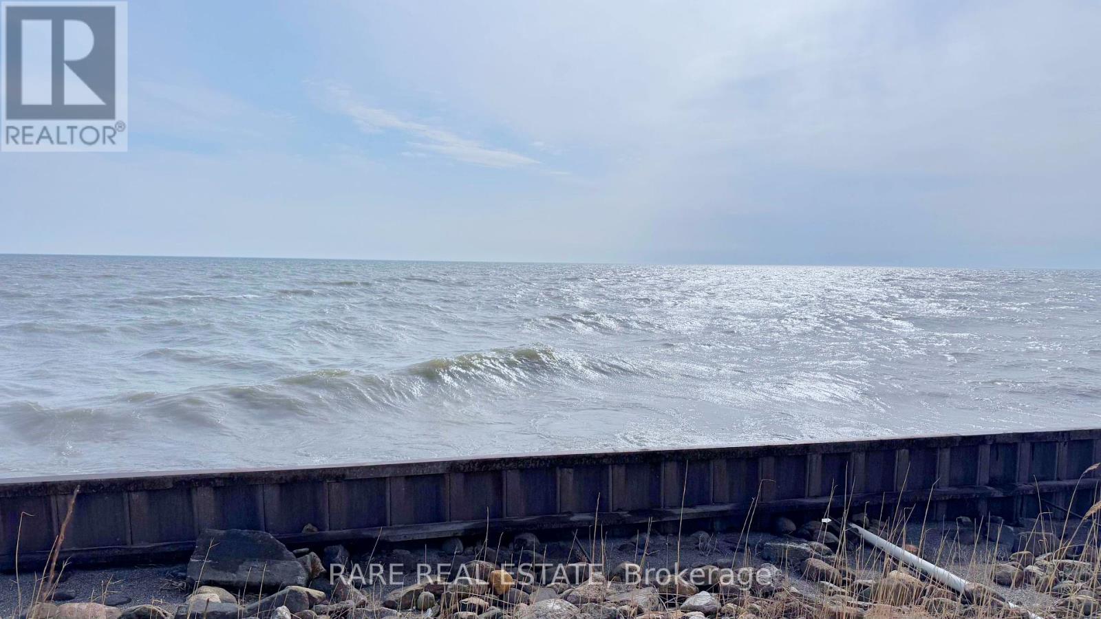 18080 Erie Shore Drive, Chatham-Kent, Ontario  N0P 1A0 - Photo 11 - X12362460