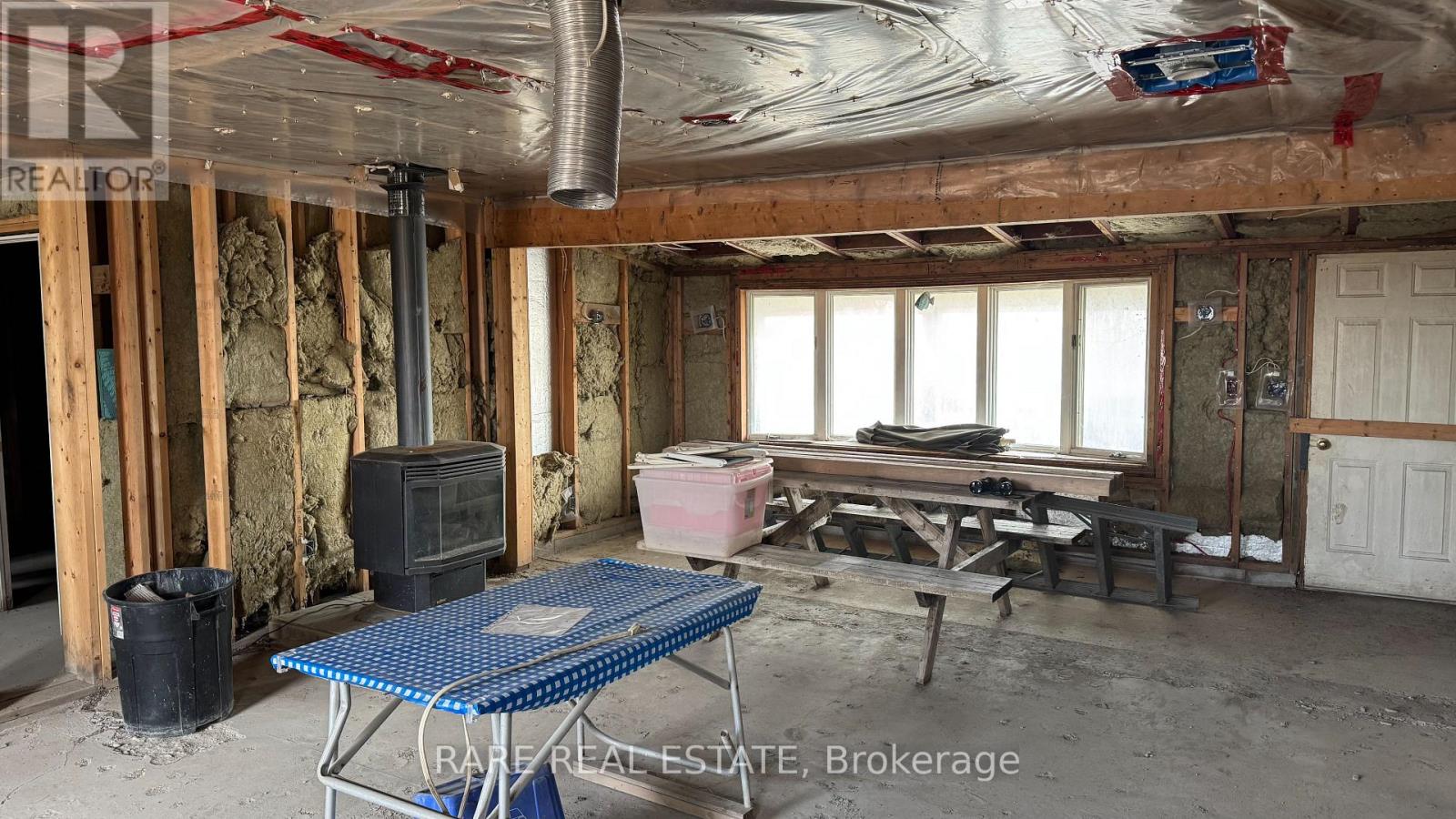 18080 Erie Shore Drive, Chatham-Kent, Ontario  N0P 1A0 - Photo 18 - X12362460