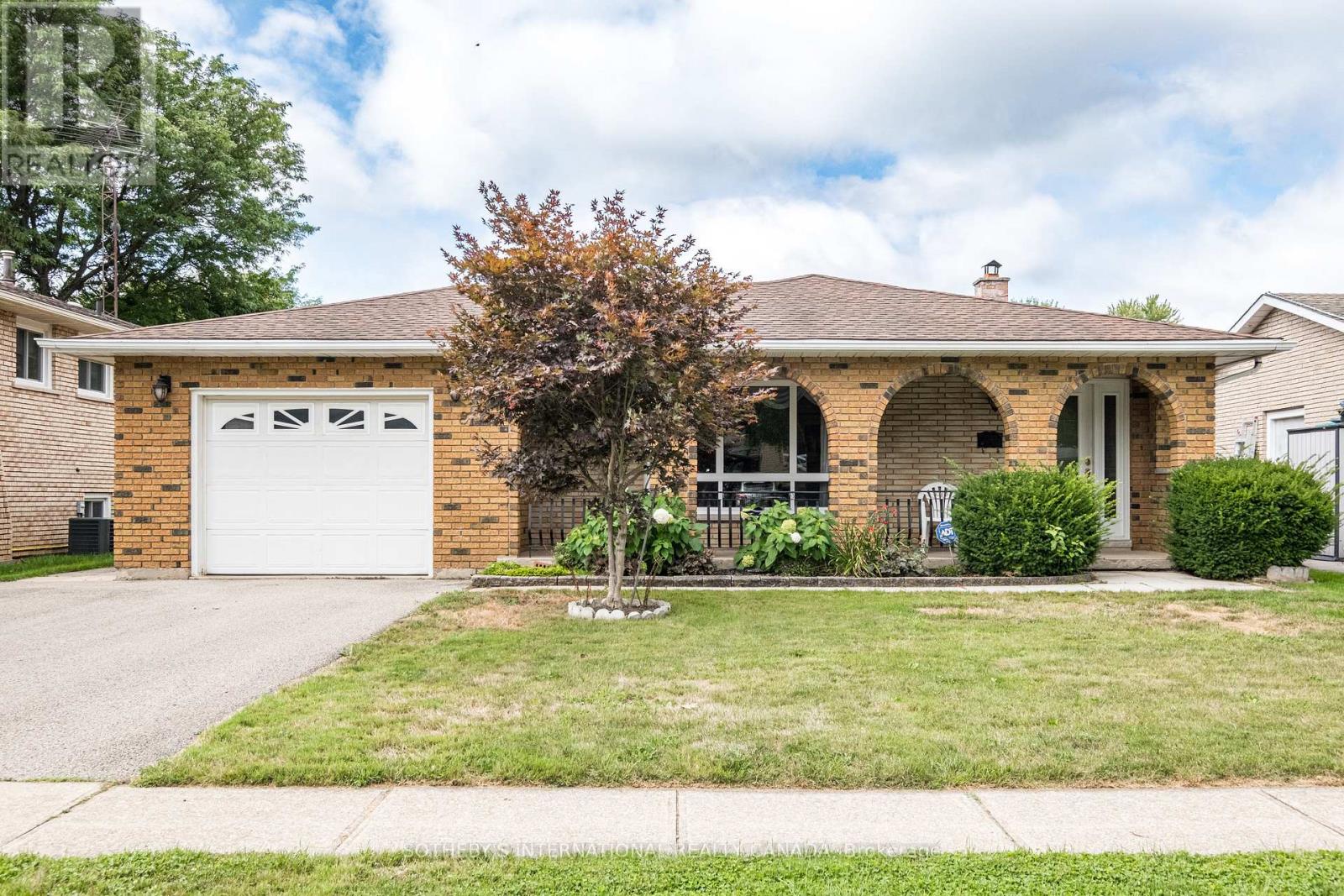 87 BRIDLEWOOD DRIVE, Welland, Ontario