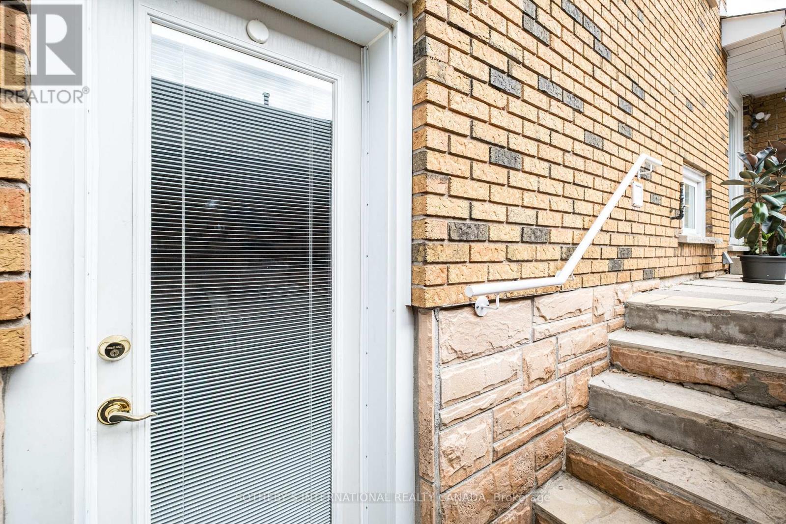 87 Bridlewood Drive, Welland, Ontario  L3C 6H3 - Photo 20 - X12362493