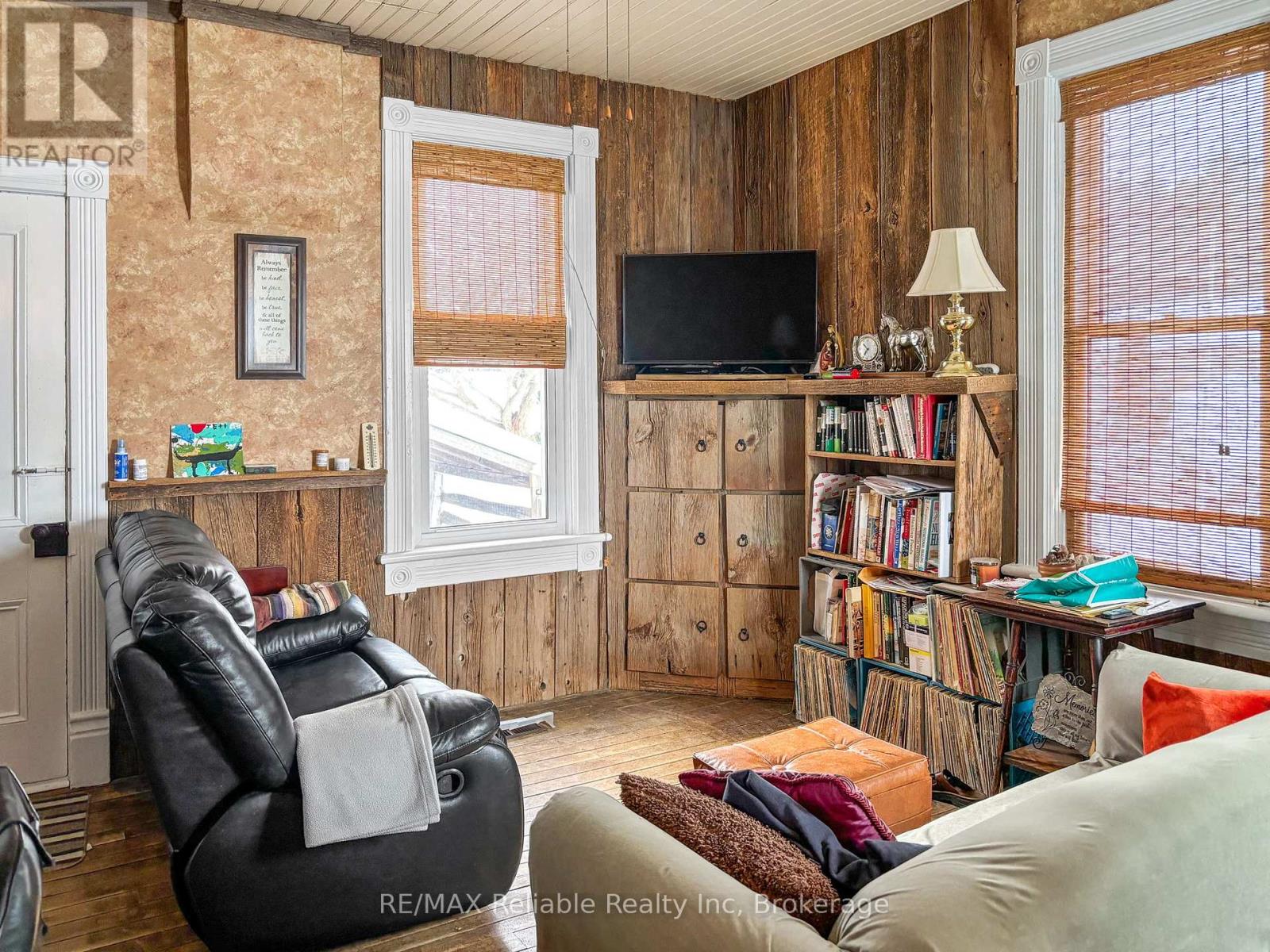 293 Drummond Street, North Huron, Ontario  N0M 1H0 - Photo 20 - X12359043