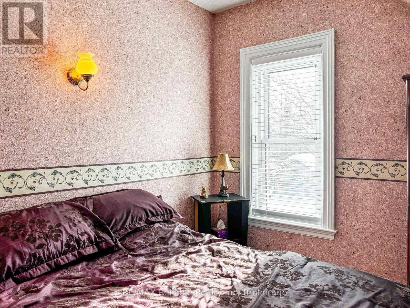 293 Drummond Street, North Huron, Ontario  N0M 1H0 - Photo 36 - X12359043