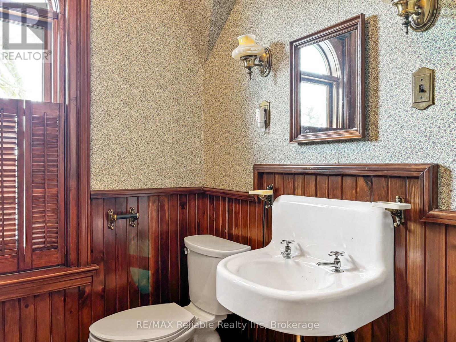 293 Drummond Street, North Huron, Ontario  N0M 1H0 - Photo 42 - X12359043
