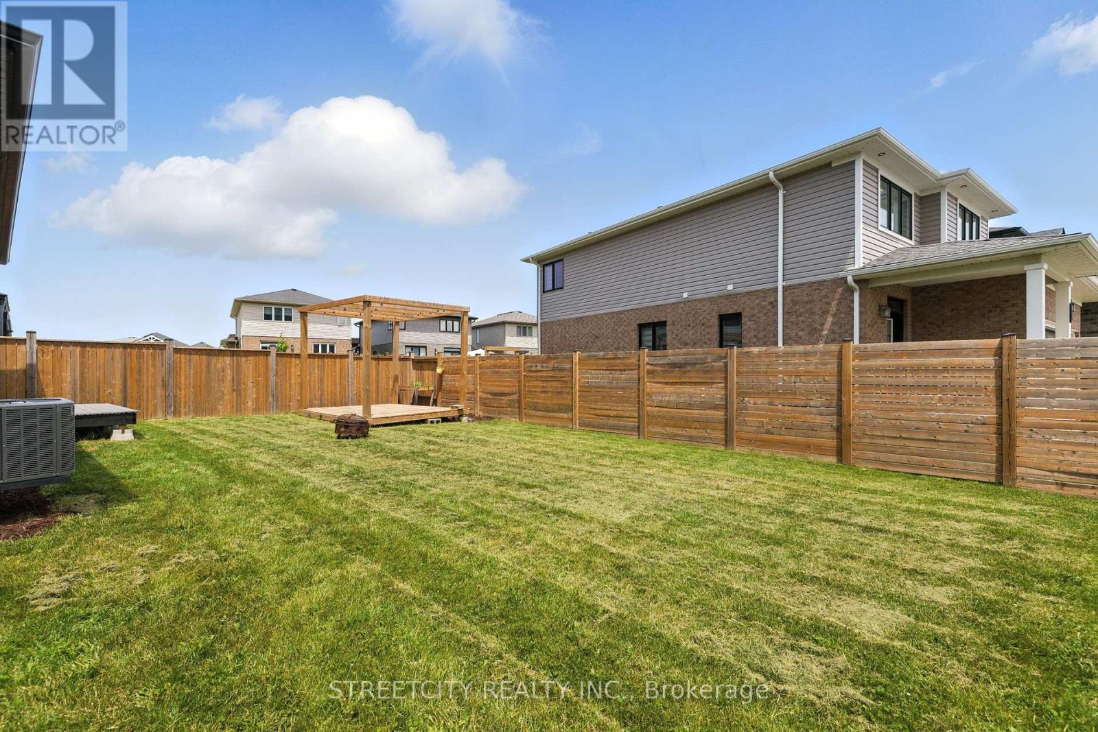 1616 Henrica Avenue, London North, Ontario  N6G 0Y1 - Photo 38 - X12362710