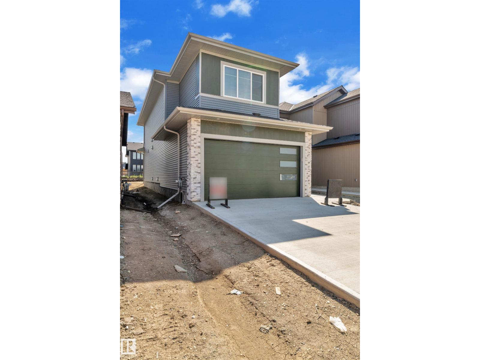 Property at 21 Westwyck LI image 2