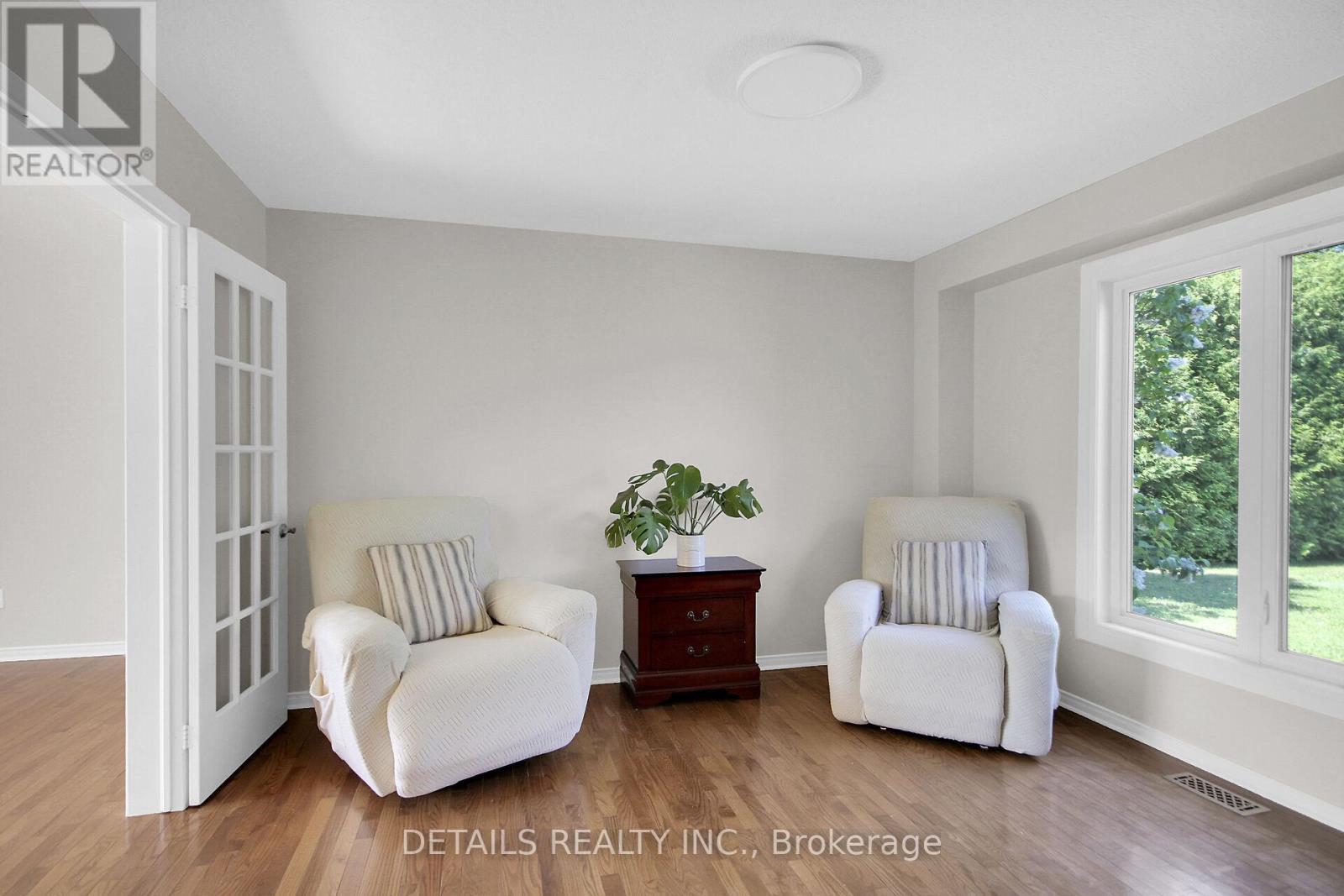 Property at 1362 CORNFIELD CRESCENT image 4
