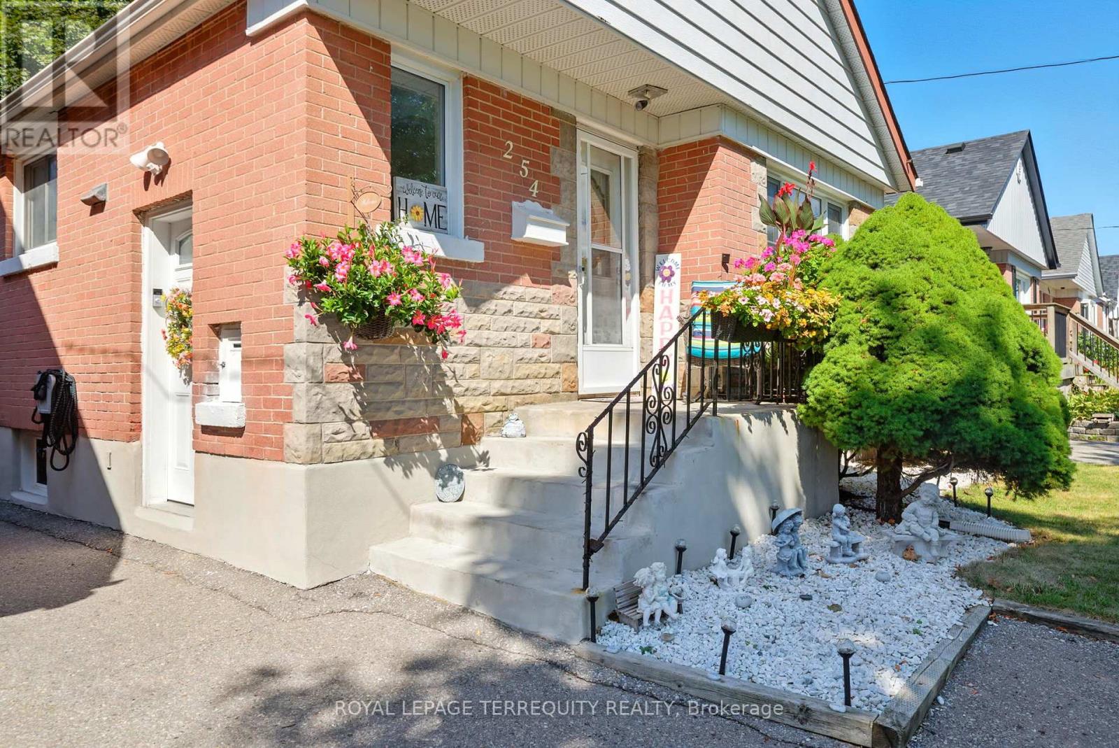254 Cadillac Avenue S, Oshawa, Ontario  L1H 5Z7 - Photo 3 - E12362631