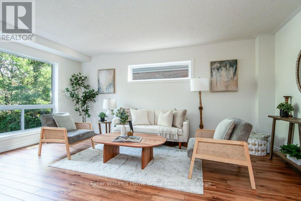 230 Rickson Avenue, Guelph, Ontario  N1G 5H1 - Photo 6 - X12362754
