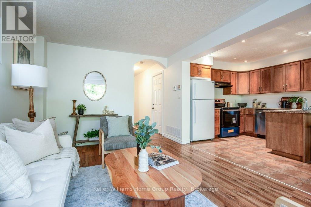 230 Rickson Avenue, Guelph, Ontario  N1G 5H1 - Photo 8 - X12362754