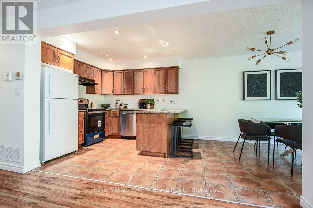 230 Rickson Avenue, Guelph, Ontario  N1G 5H1 - Photo 9 - X12362754