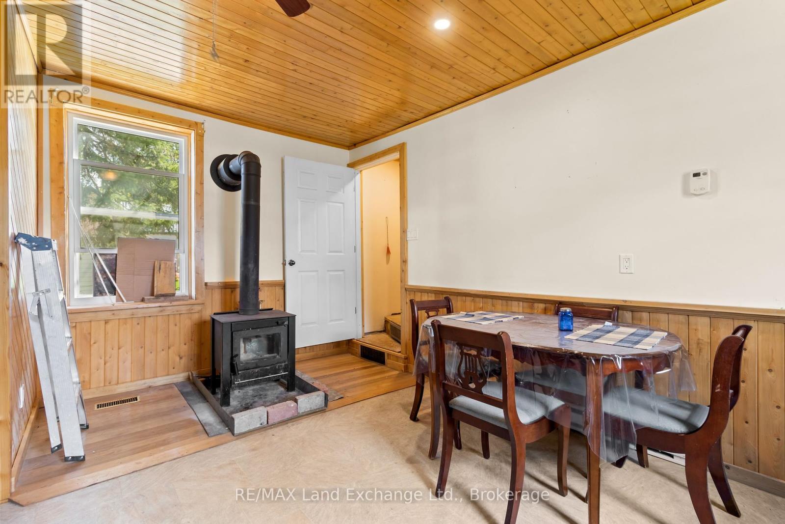 16 6 Concession, Brockton, Ontario  N0G 1K0 - Photo 19 - X12362792