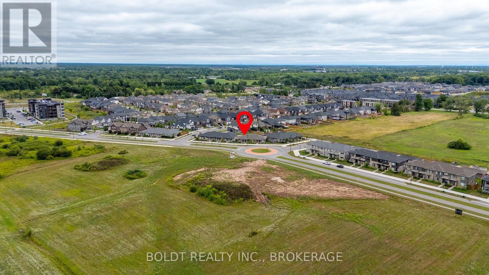 80 Summersides Boulevard, Pelham, Ontario  L0S 1E6 - Photo 38 - X12362768