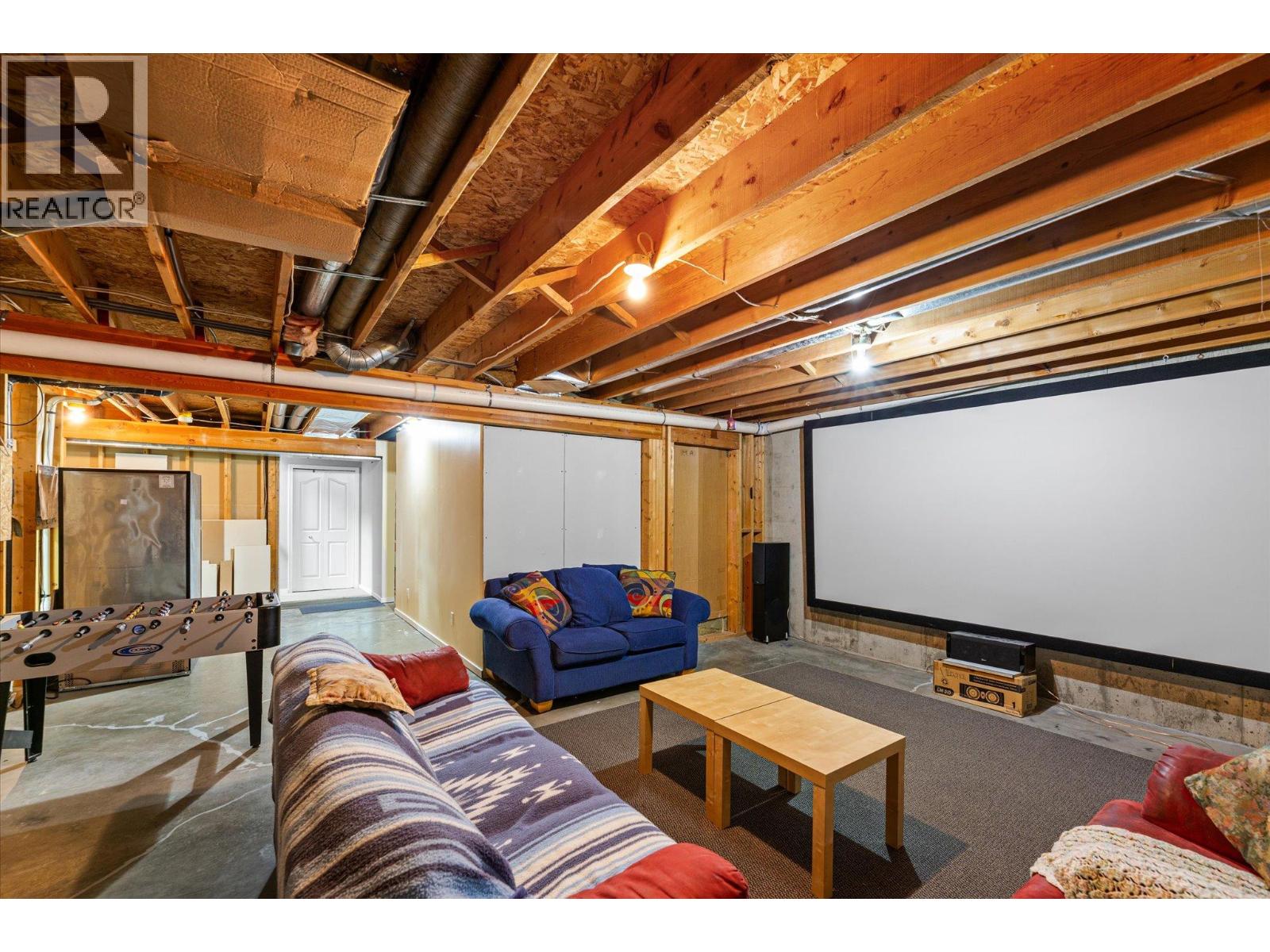 1881 Portland Place, Kelowna, British Columbia  V1V 1P9 - Photo 21 - 10352563