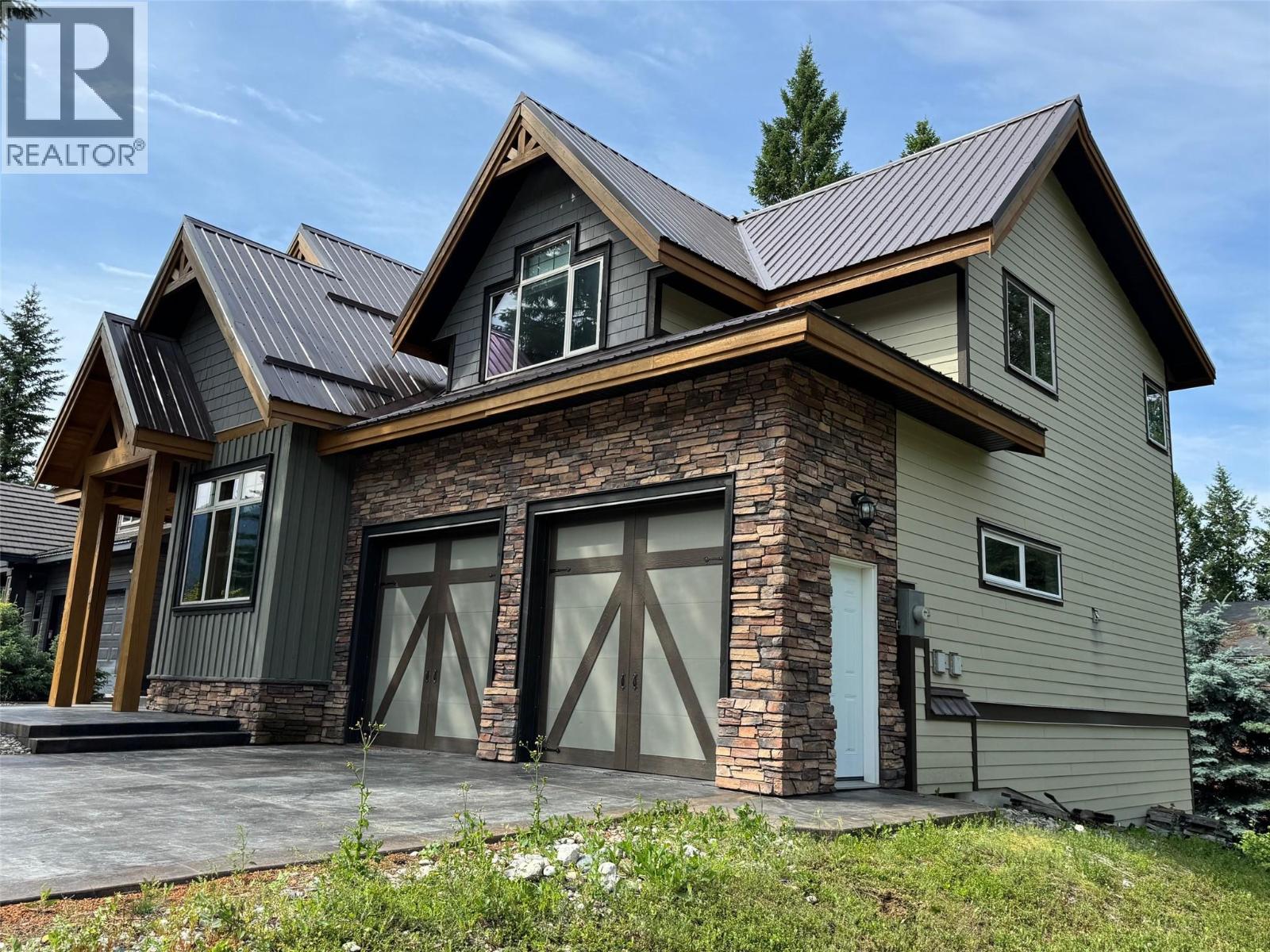 4997 Eaglebrook Court, Fairmont Hot Springs, British Columbia  V0B 1L1 - Photo 4 - 10353601