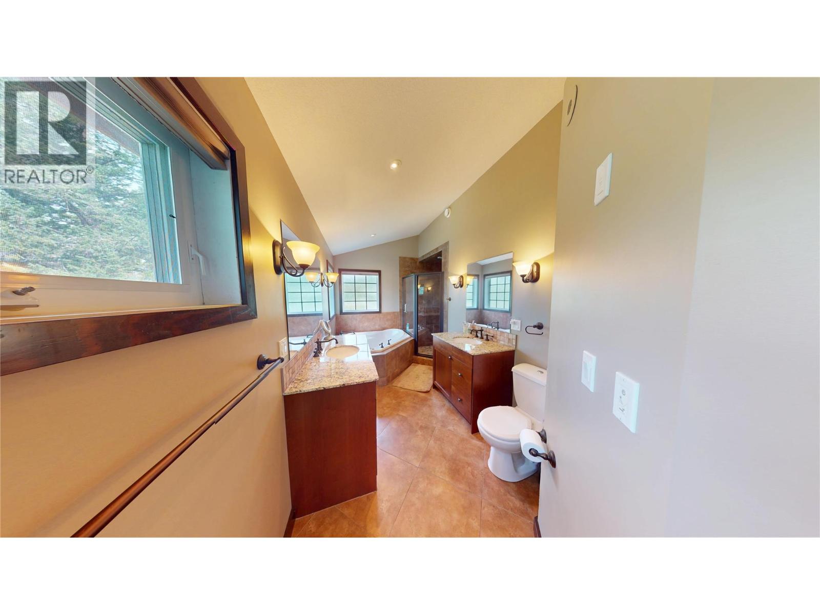 4997 Eaglebrook Court, Fairmont Hot Springs, British Columbia  V0B 1L1 - Photo 28 - 10353601