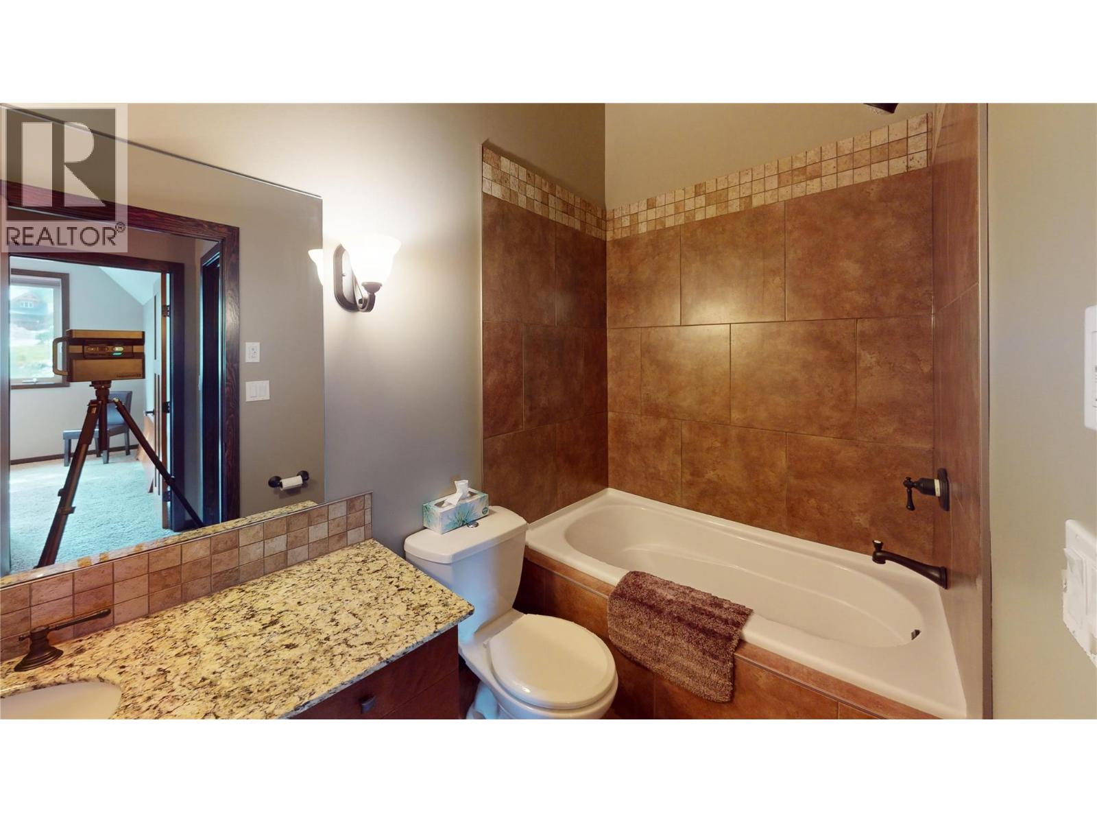 4997 Eaglebrook Court, Fairmont Hot Springs, British Columbia  V0B 1L1 - Photo 32 - 10353601