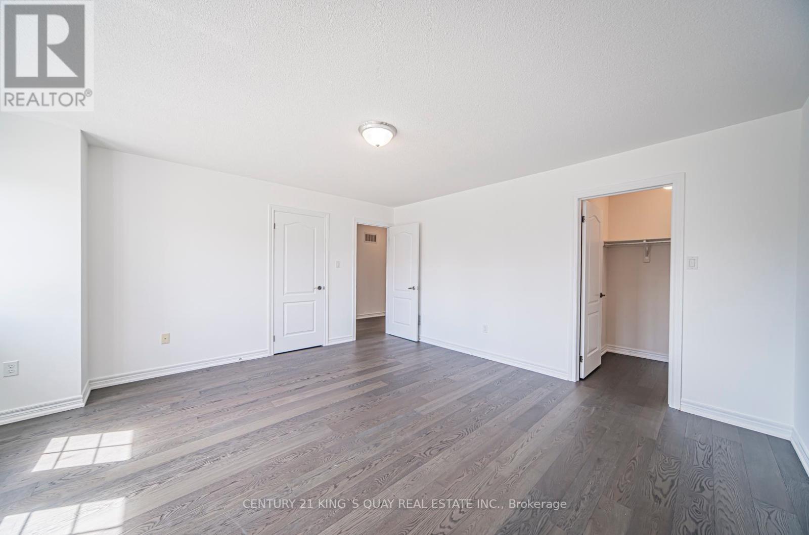 220 Karl Rose Trail, Newmarket, Ontario  L3X 3J3 - Photo 35 - N12362659
