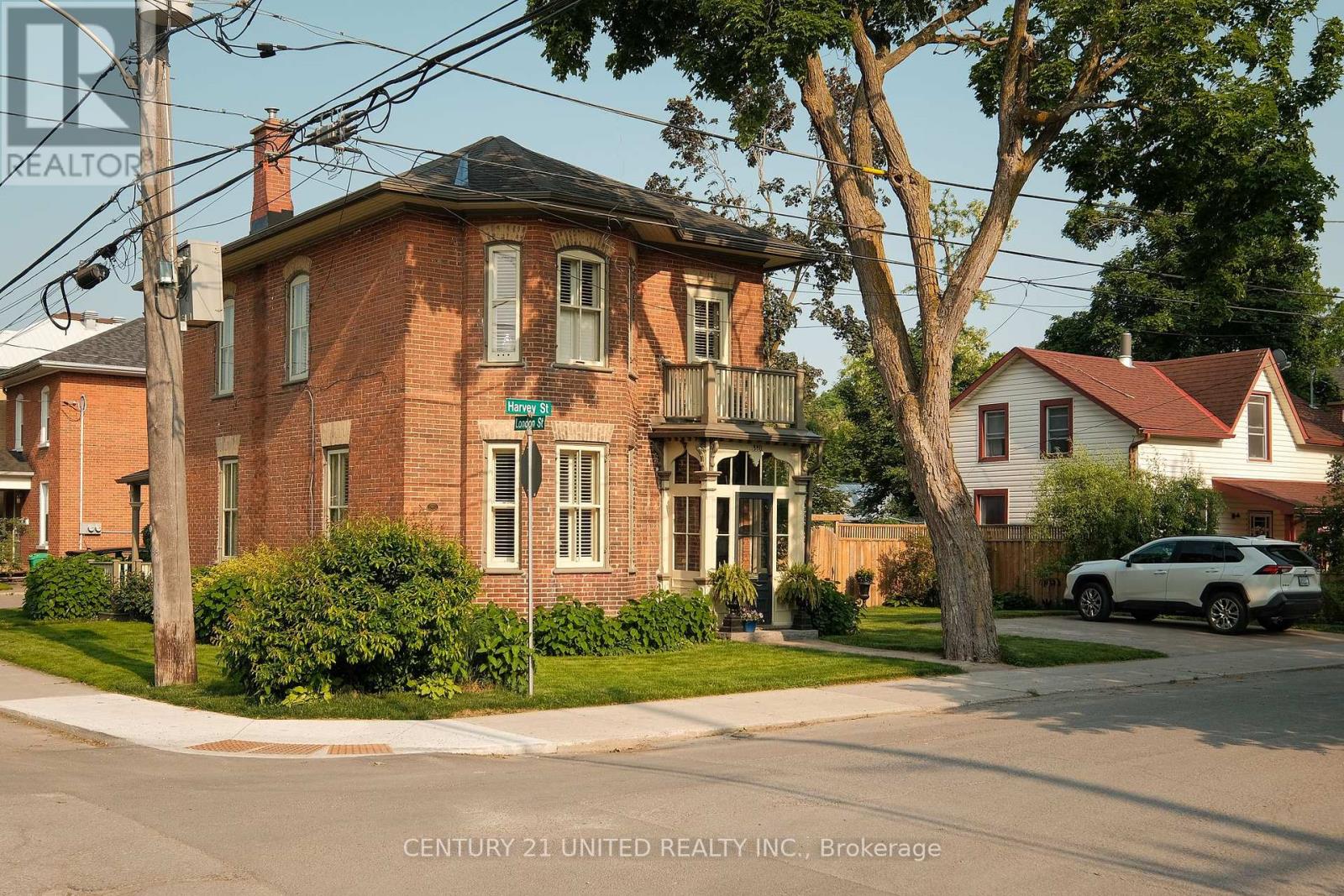 558 Harvey Street, Peterborough Central, Ontario  K9H 3K9 - Photo 34 - X12362734