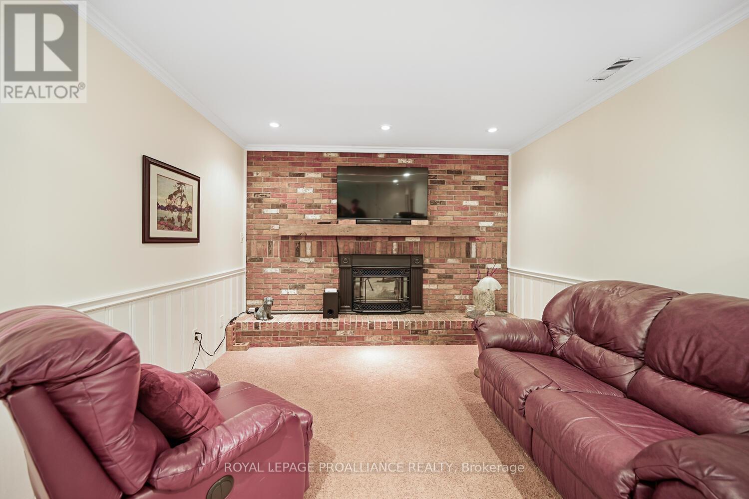 1346 Briarwood Drive, Brockville, Ontario  K6V 6E4 - Photo 28 - X12362748