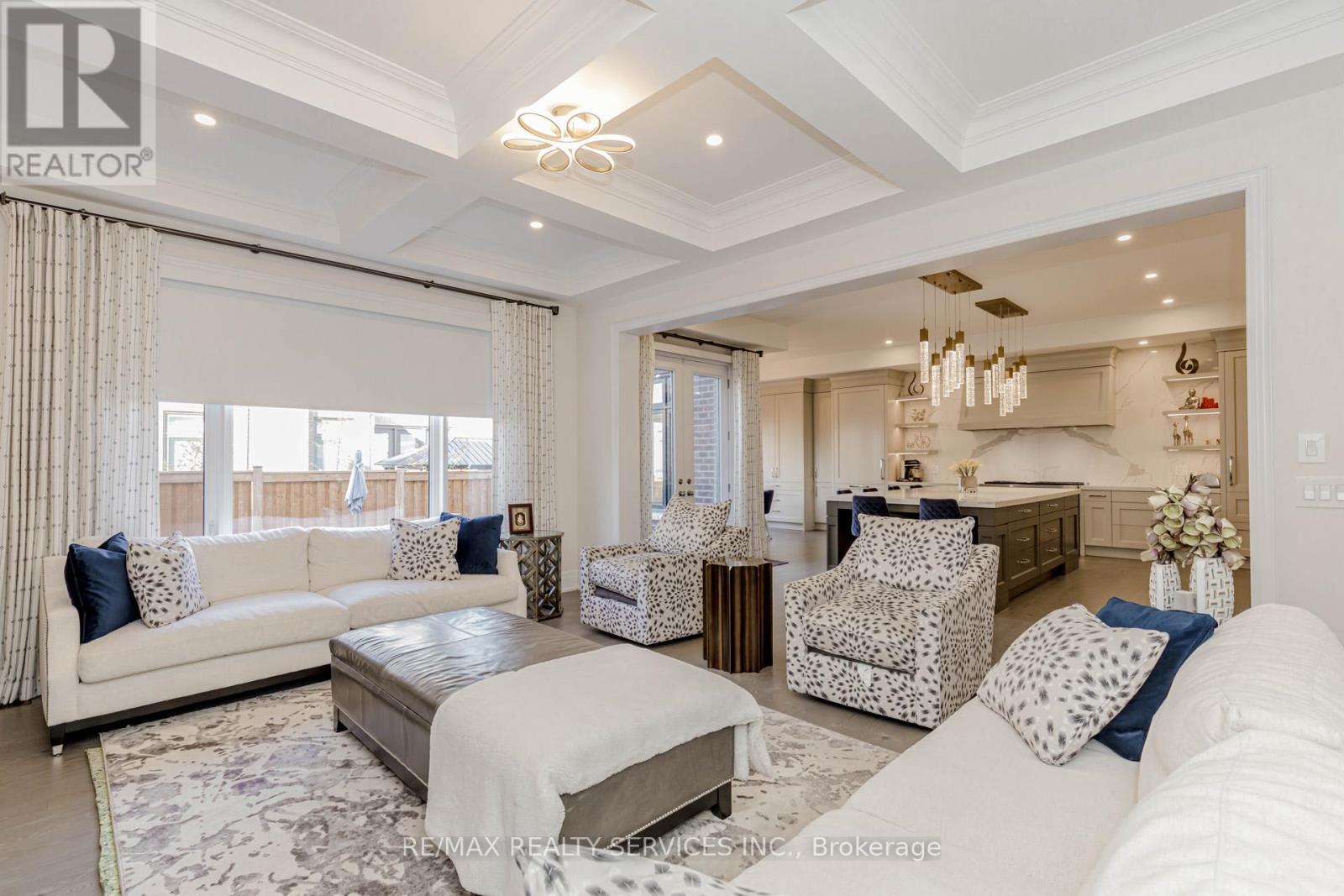 1217 Ironbridge Road, Oakville, Ontario  L6M 5M5 - Photo 10 - W12362642