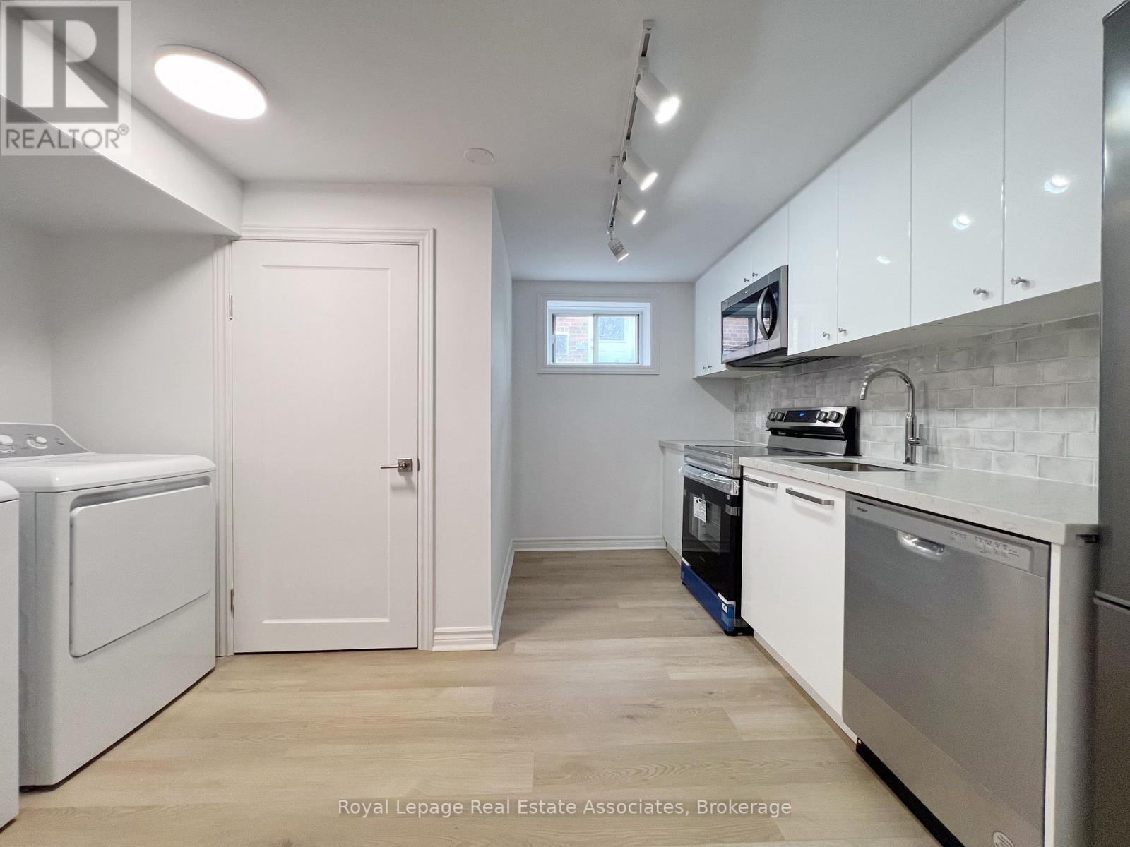 Bsmt - 20 Silvercrest Avenue, Toronto, Ontario  M8W 2S4 - Photo 2 - W12362643