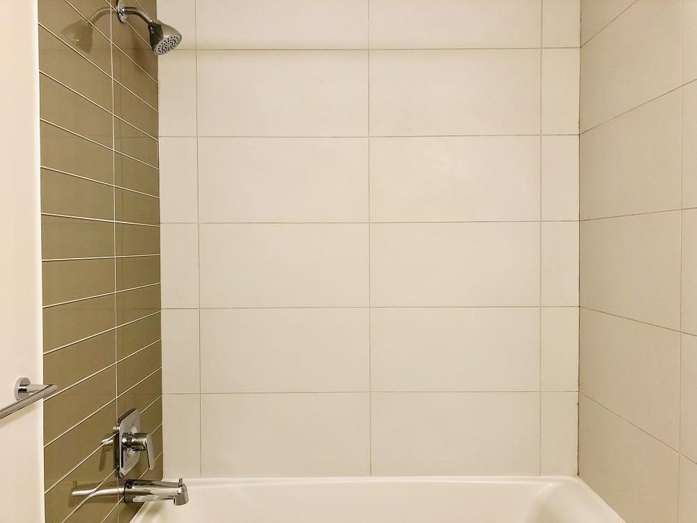 310 13768 108 Avenue, Surrey, British Columbia  V3T 0L9 - Photo 9 - R3040071