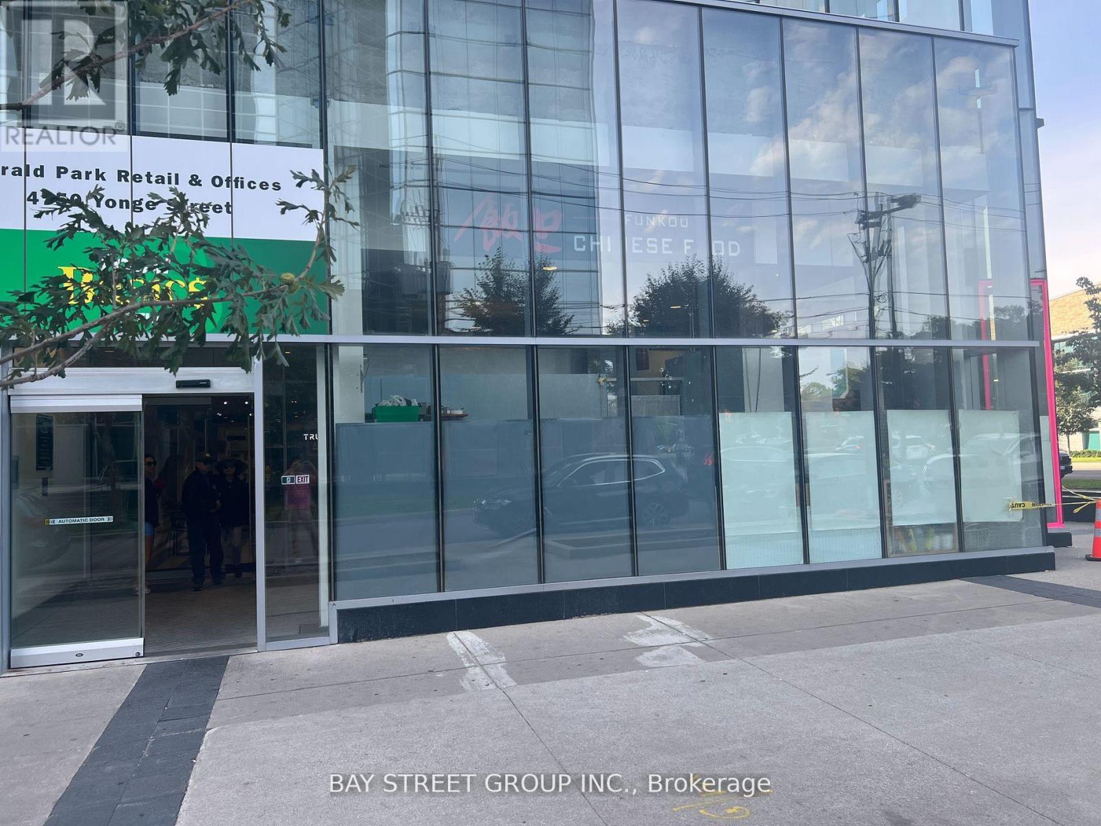 139 - 4750 Yonge Street, Toronto (Lansing-Westgate), Ontario  M2N 5M6 - Photo 10 - C12362745
