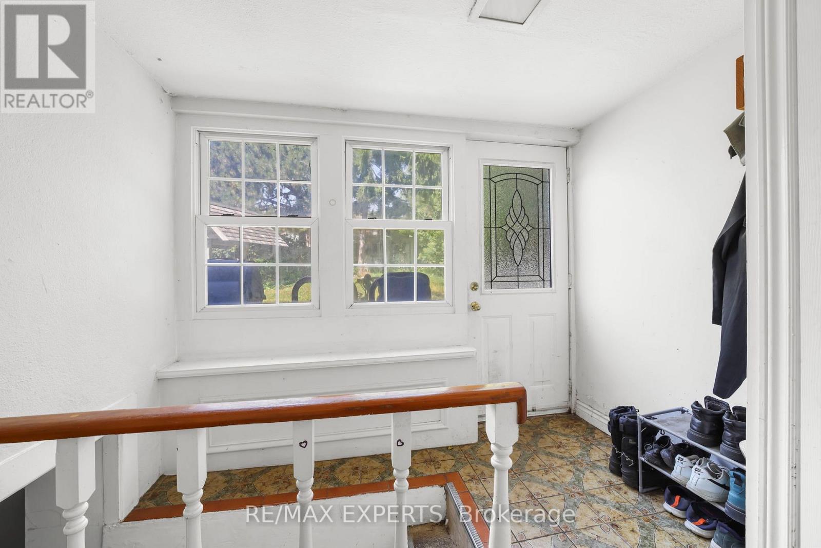 16 Bellehaven Crescent, Toronto, Ontario  M1M 1H3 - Photo 10 - E12362774