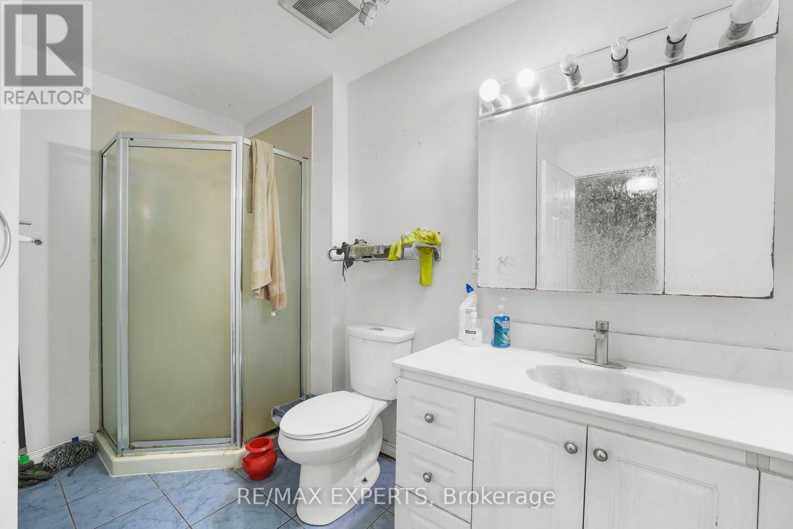 16 Bellehaven Crescent, Toronto, Ontario  M1M 1H3 - Photo 17 - E12362774