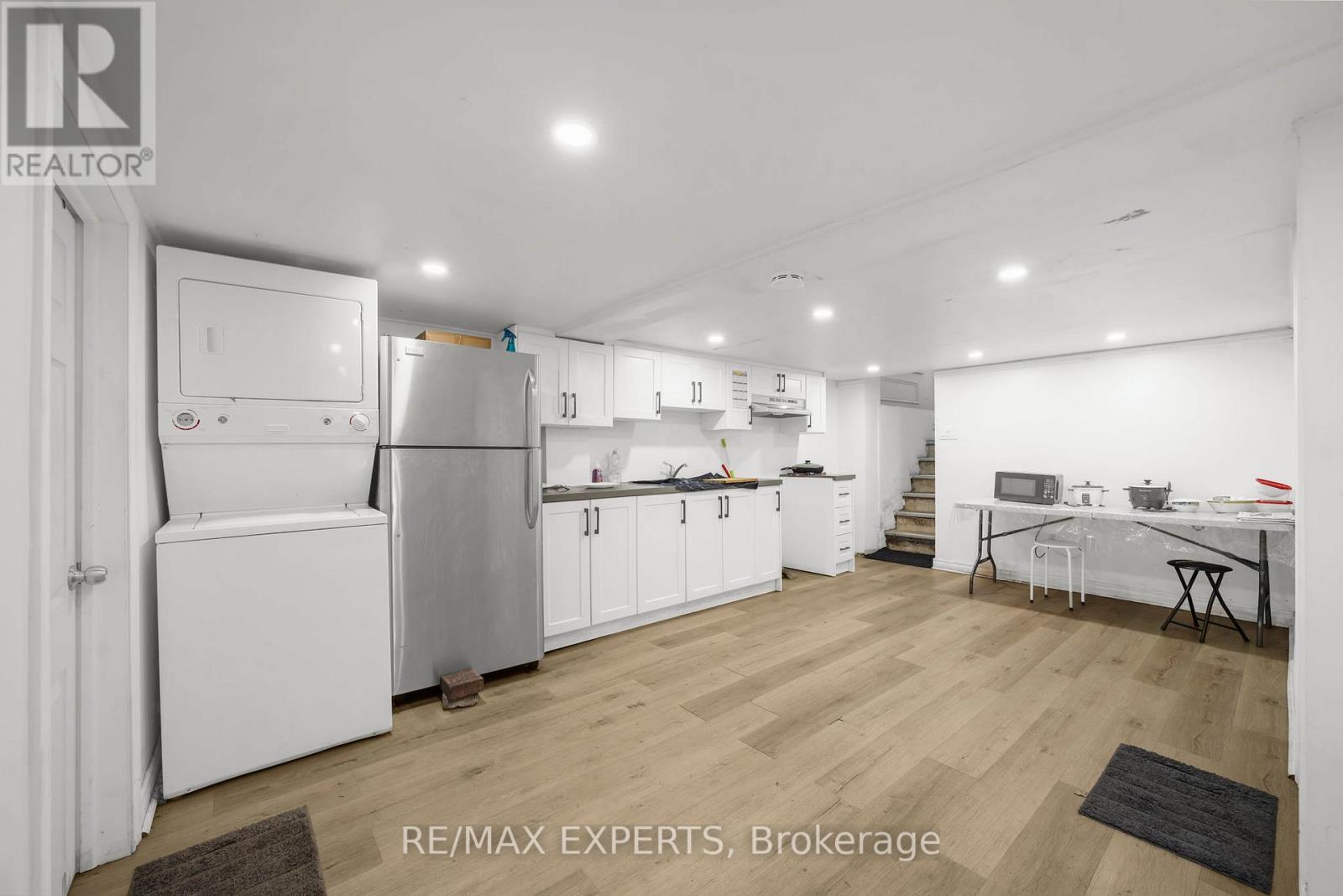 16 Bellehaven Crescent, Toronto, Ontario  M1M 1H3 - Photo 24 - E12362774