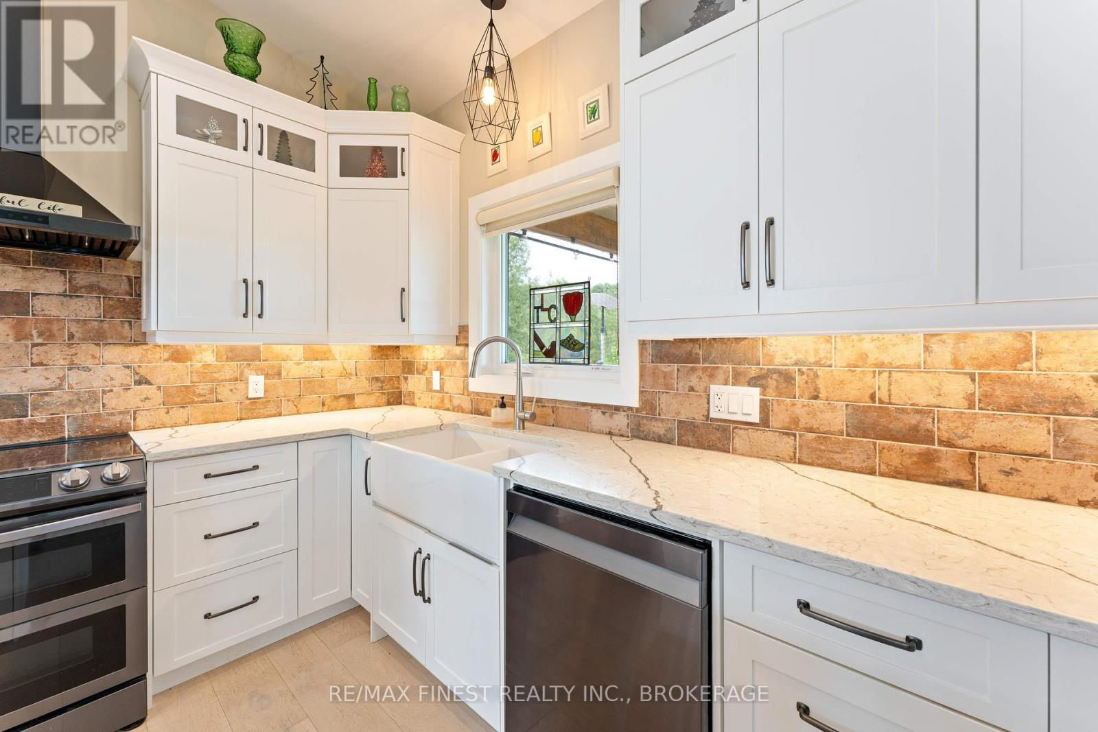 3266 Harrowsmith Road, Frontenac (Frontenac South), Ontario  K0H 1V0 - Photo 10 - X12362811