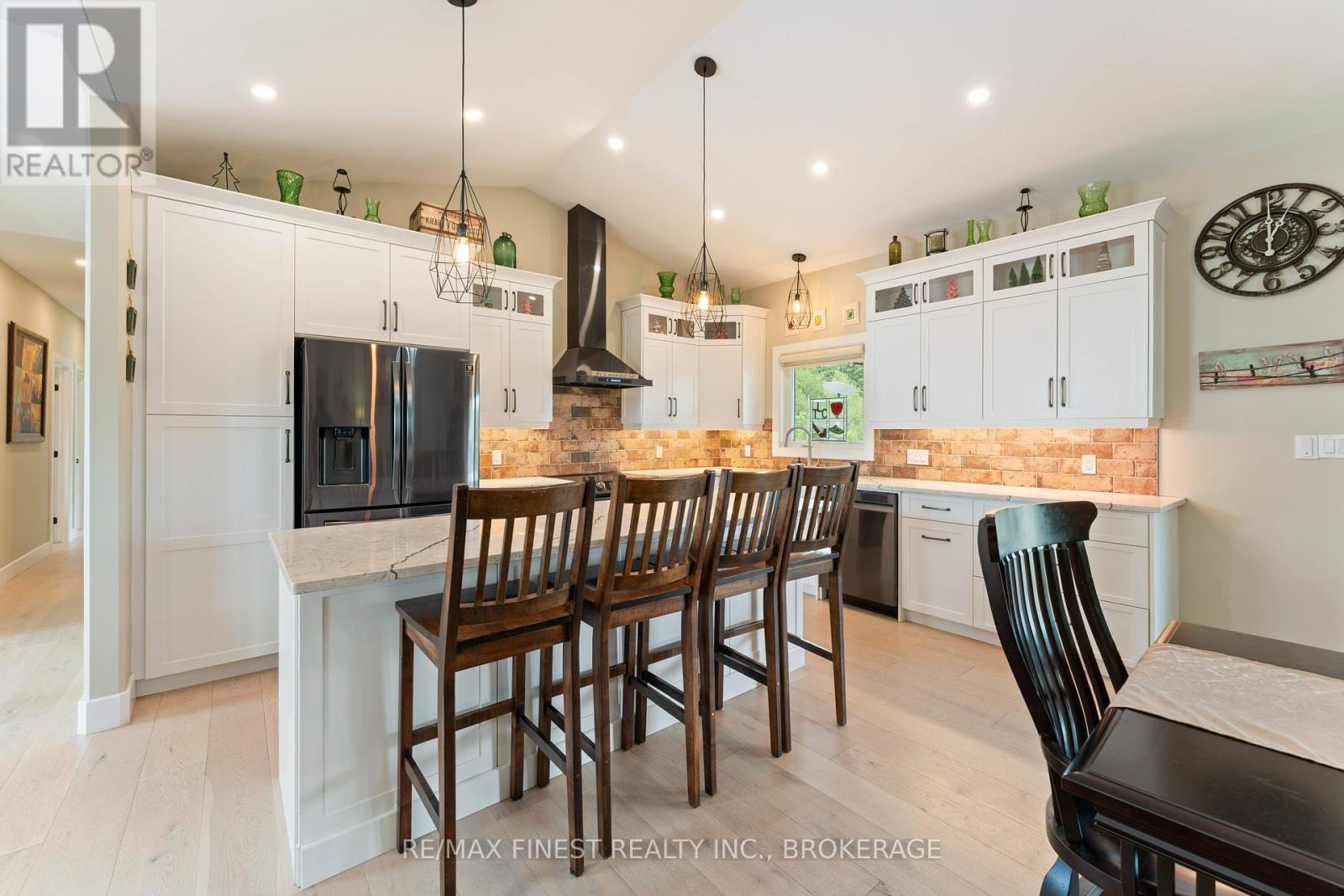 3266 Harrowsmith Road, Frontenac (Frontenac South), Ontario  K0H 1V0 - Photo 12 - X12362811