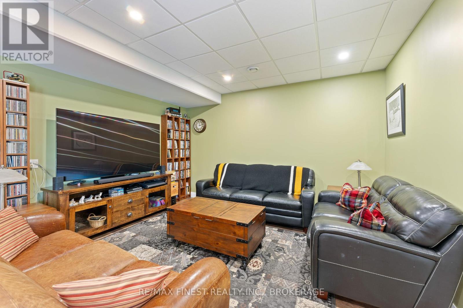 3266 Harrowsmith Road, Frontenac (Frontenac South), Ontario  K0H 1V0 - Photo 30 - X12362811