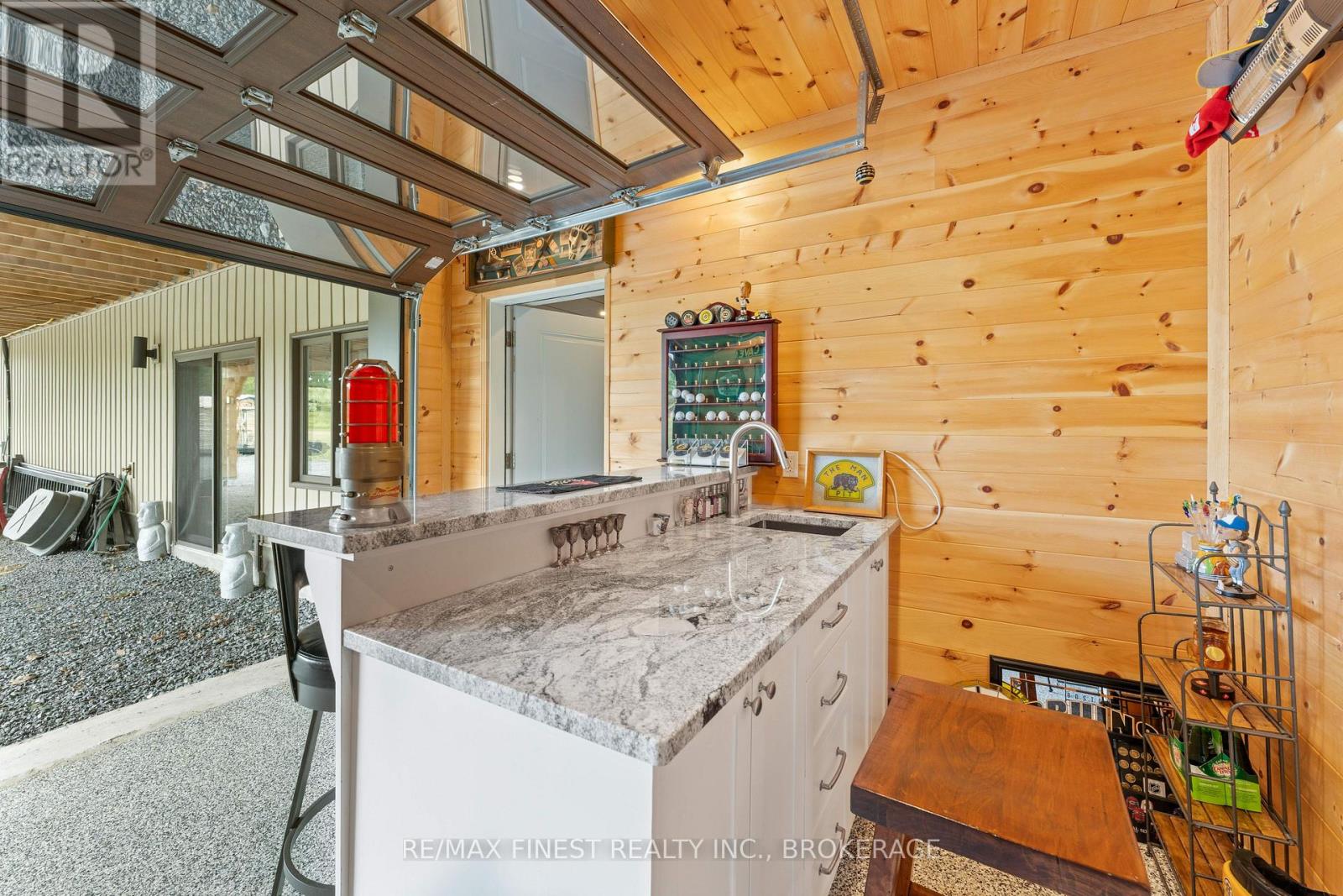 3266 Harrowsmith Road, Frontenac (Frontenac South), Ontario  K0H 1V0 - Photo 35 - X12362811