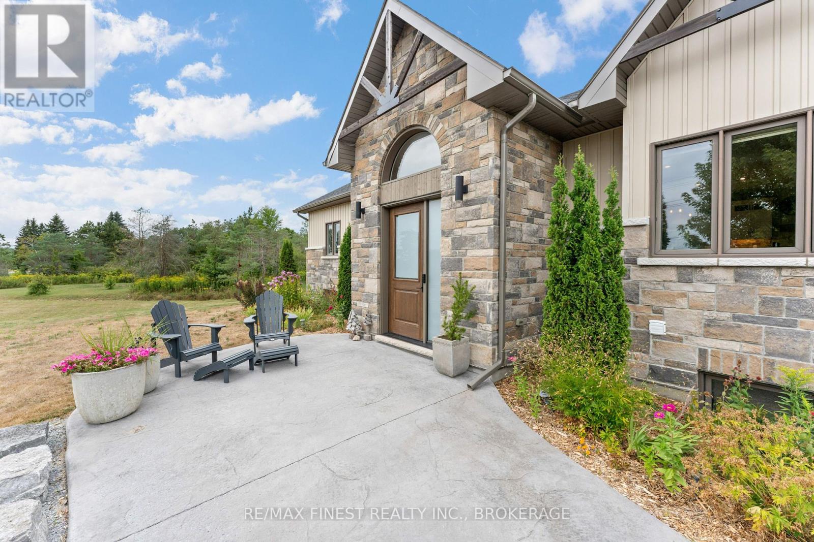 3266 Harrowsmith Road, Frontenac (Frontenac South), Ontario  K0H 1V0 - Photo 4 - X12362811