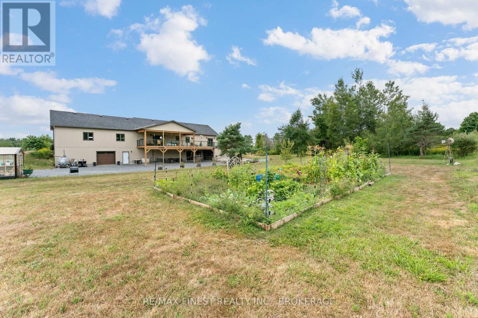 3266 Harrowsmith Road, Frontenac (Frontenac South), Ontario  K0H 1V0 - Photo 42 - X12362811
