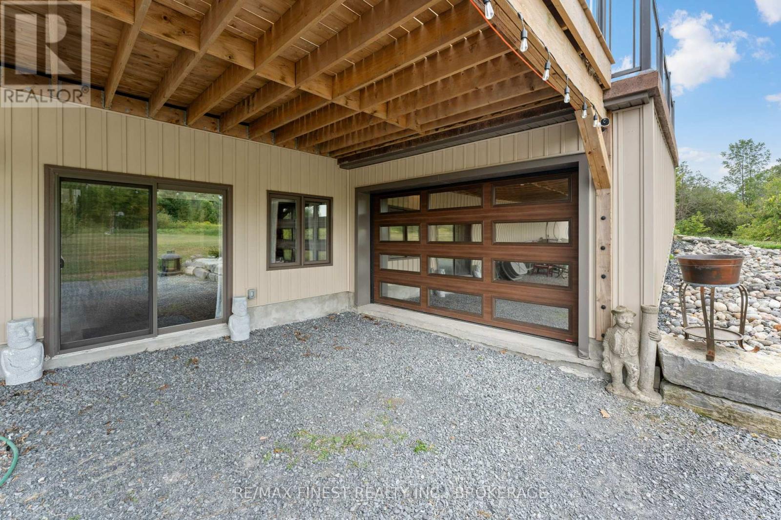 3266 Harrowsmith Road, Frontenac (Frontenac South), Ontario  K0H 1V0 - Photo 44 - X12362811