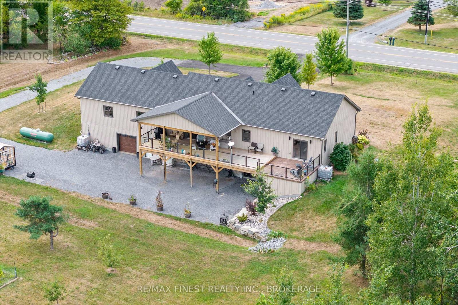 3266 Harrowsmith Road, Frontenac (Frontenac South), Ontario  K0H 1V0 - Photo 48 - X12362811