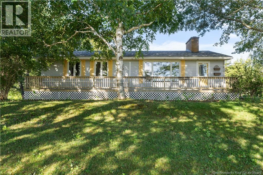 79 Ch. Des Roches, Bouctouche, New Brunswick  E4S 4L9 - Photo 2 - NB125104