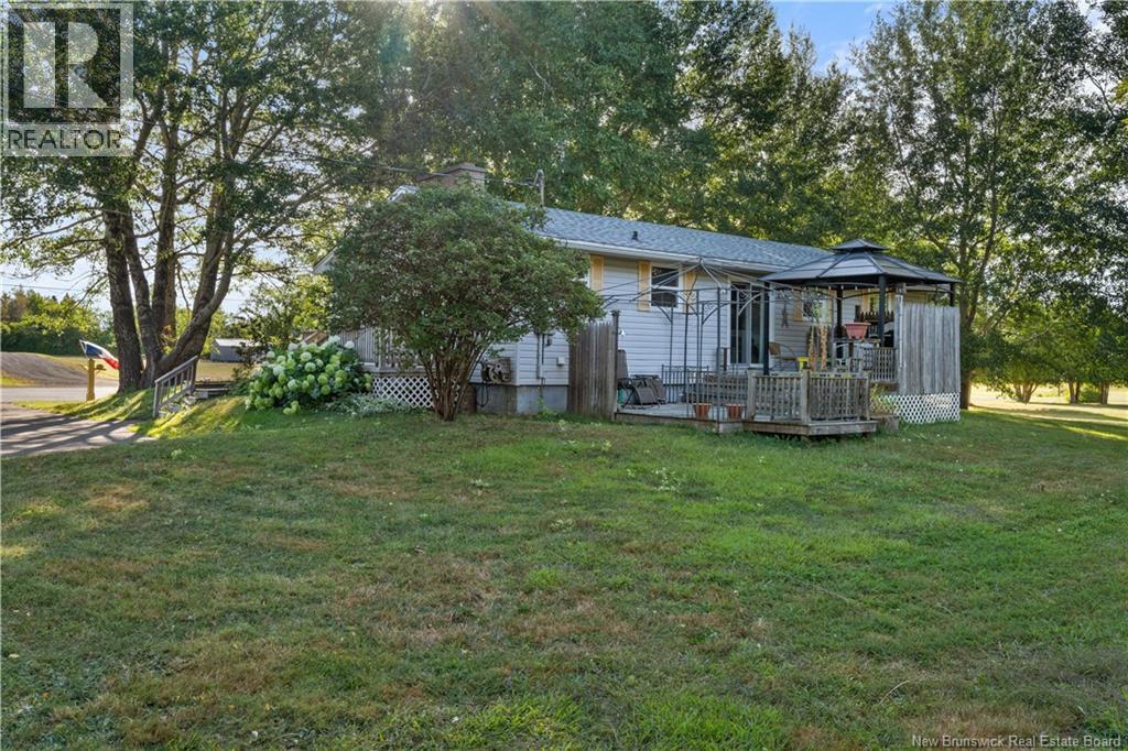 79 Ch. Des Roches, Bouctouche, New Brunswick  E4S 4L9 - Photo 4 - NB125104