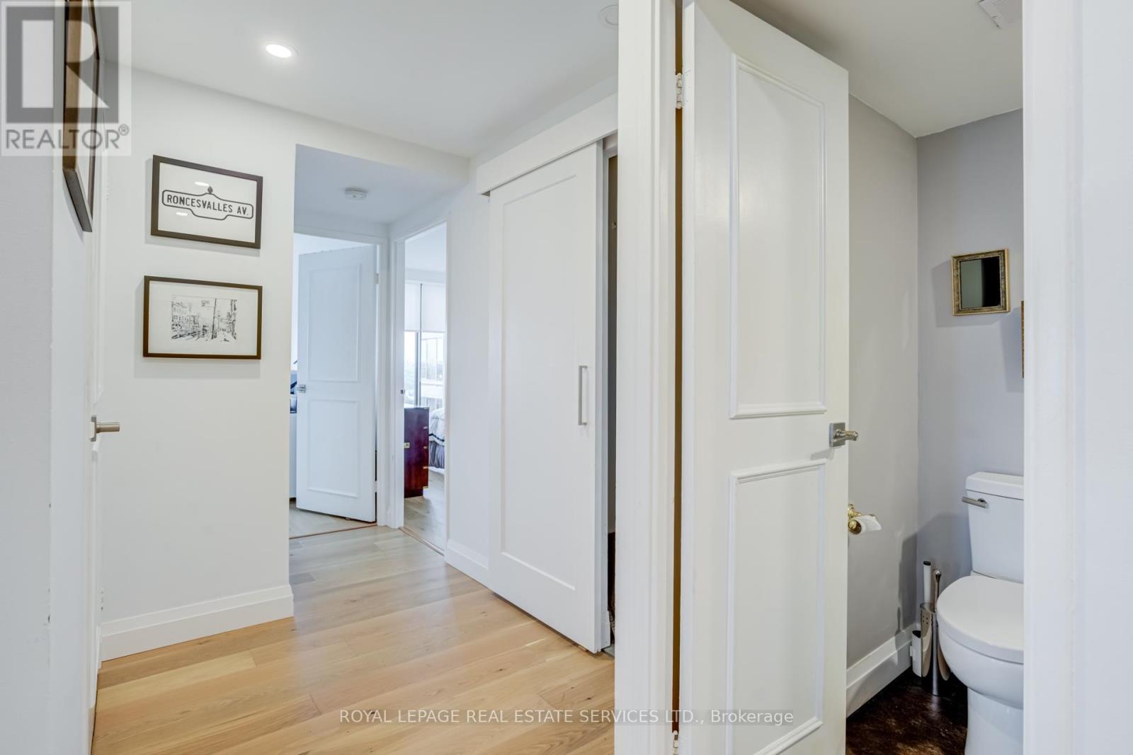 2410 - 2045 Lake Shore Boulevard W, Toronto (Mimico), Ontario  M8V 2Z6 - Photo 34 - W12362711