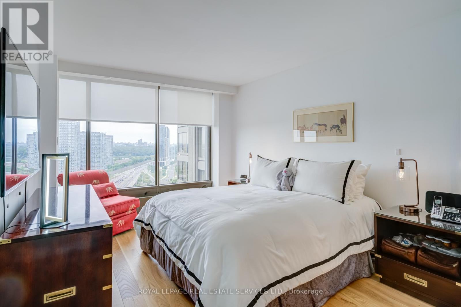 2410 - 2045 Lake Shore Boulevard W, Toronto (Mimico), Ontario  M8V 2Z6 - Photo 38 - W12362711